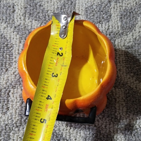 Pumpkin candy/decoration dish - Picture 3 of 3